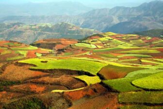 Terres Rouges de Lexiaguo 东川红土地