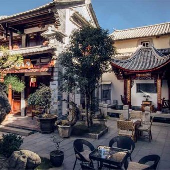 Shaxi Aoding Courtyard