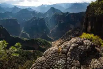 Laojun Shan 老君山